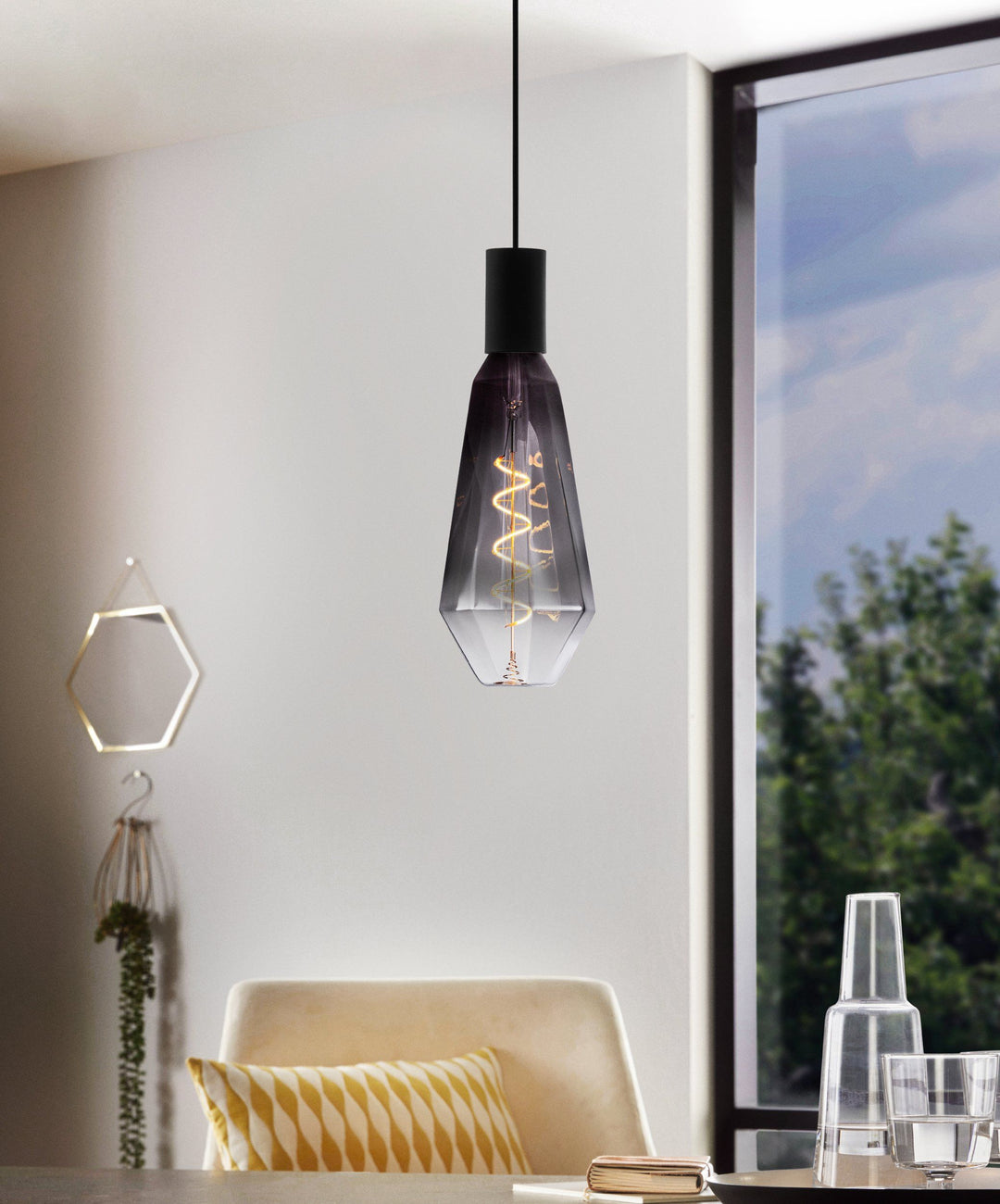 4W E27 LED T90 globe grey GLOBES