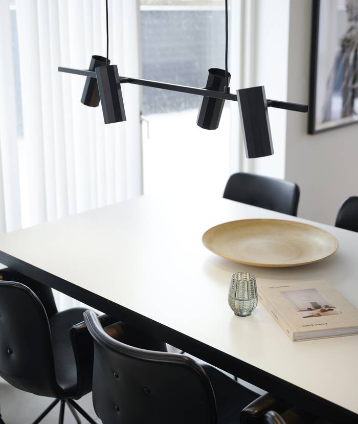 Alanis 4 Pendant Brass/Black Pendant