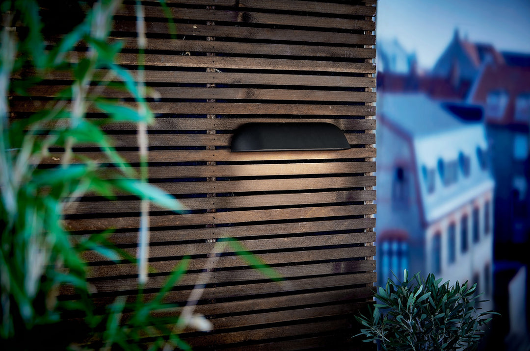 Front 36 Wall light Black WALL LIGHT