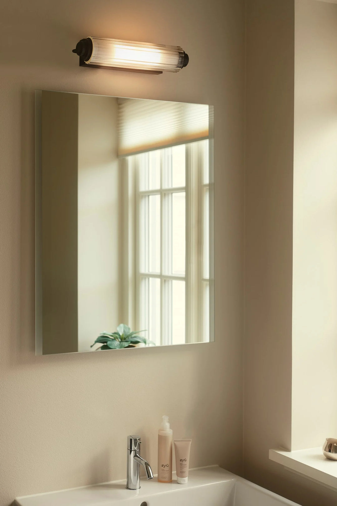 Nimbal Double Wall Light WALL LIGHT