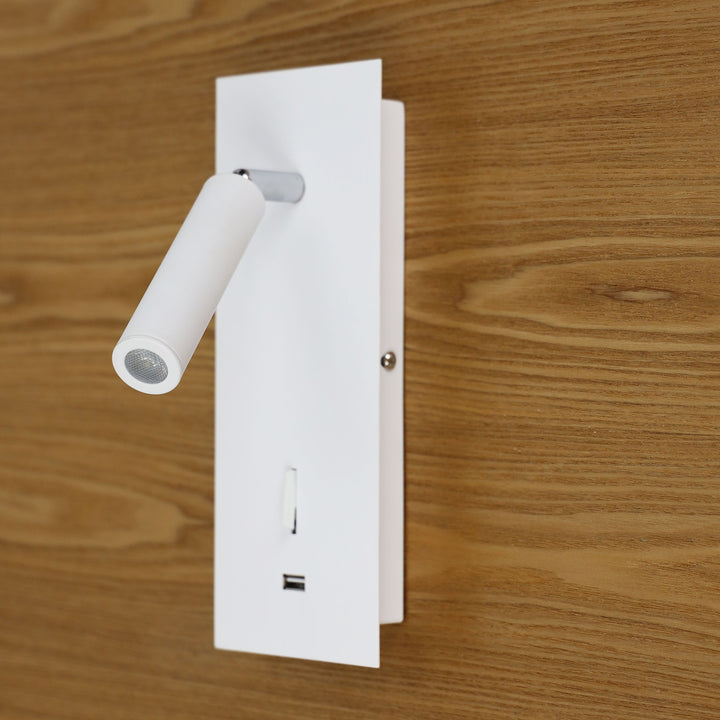 HOTEL 3W LED Spot with USB & Switch Black WALL LIGHT