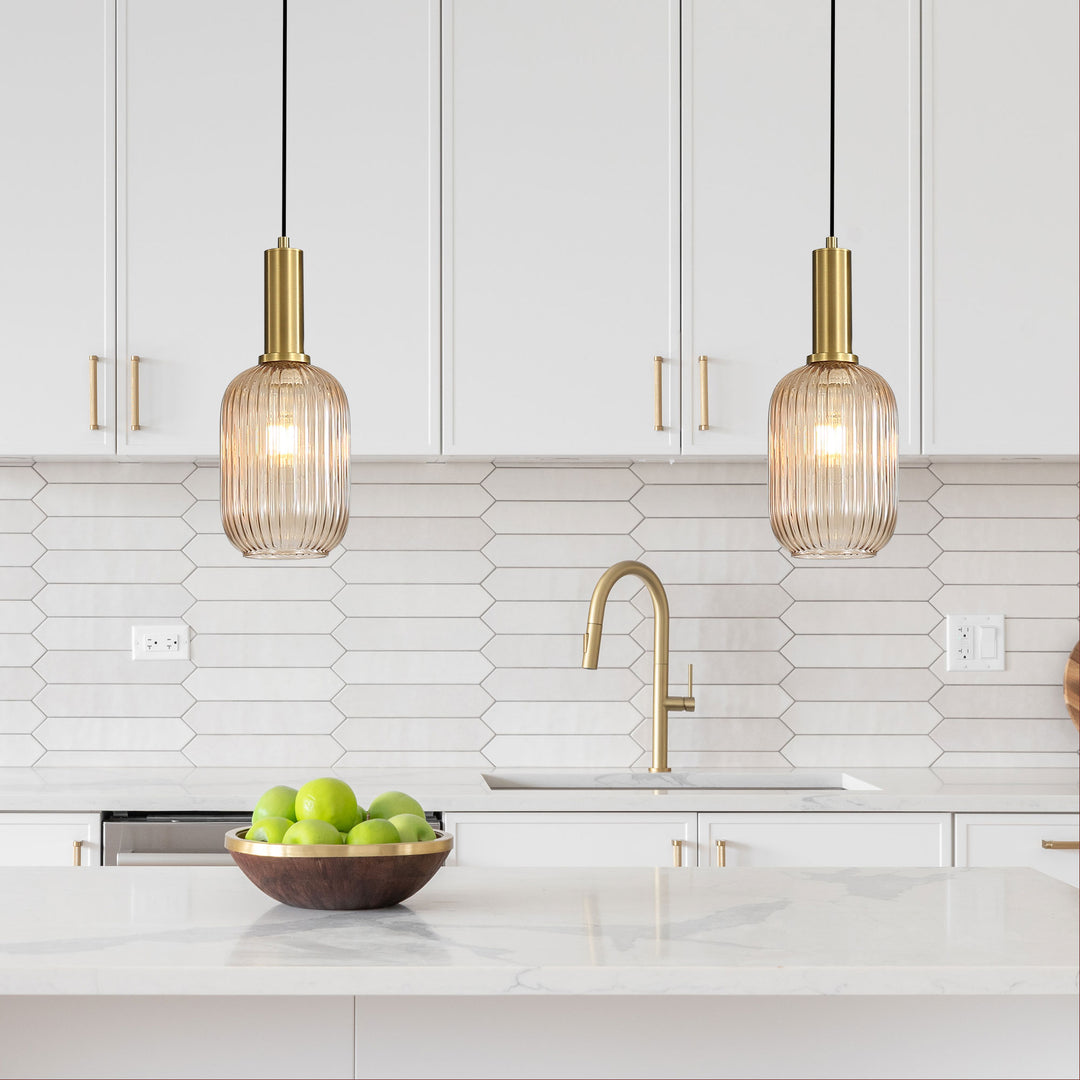LUXE.130 Ribbed Glass Pendant Pendant