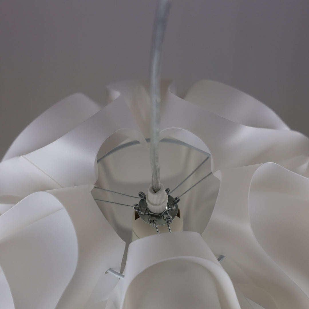 CHIC Acrylic Retro Pendant Pendant