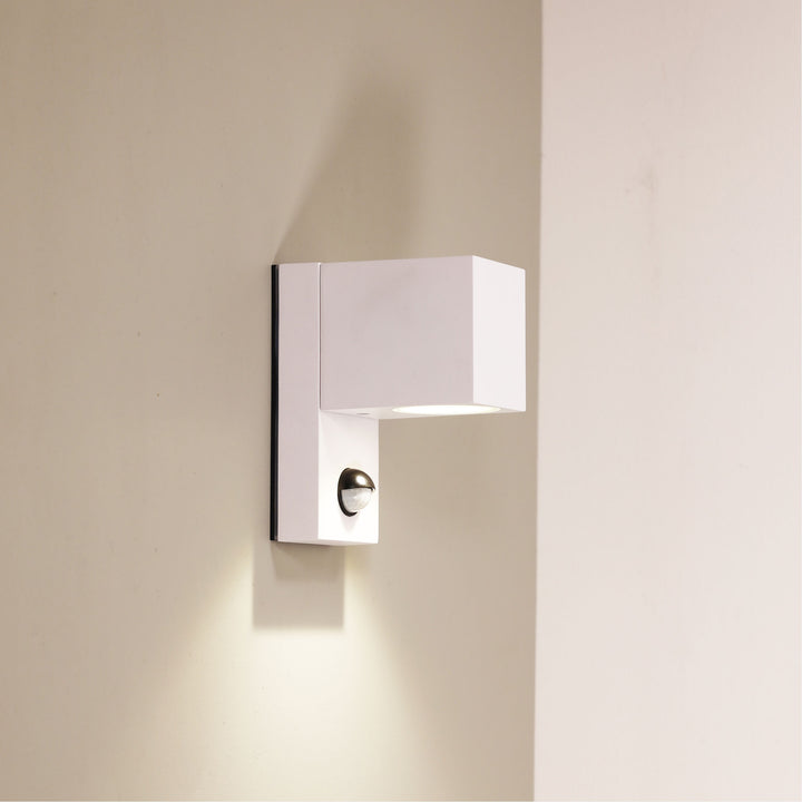 ATLAS Outdoor Sensor Light WALL LIGHT