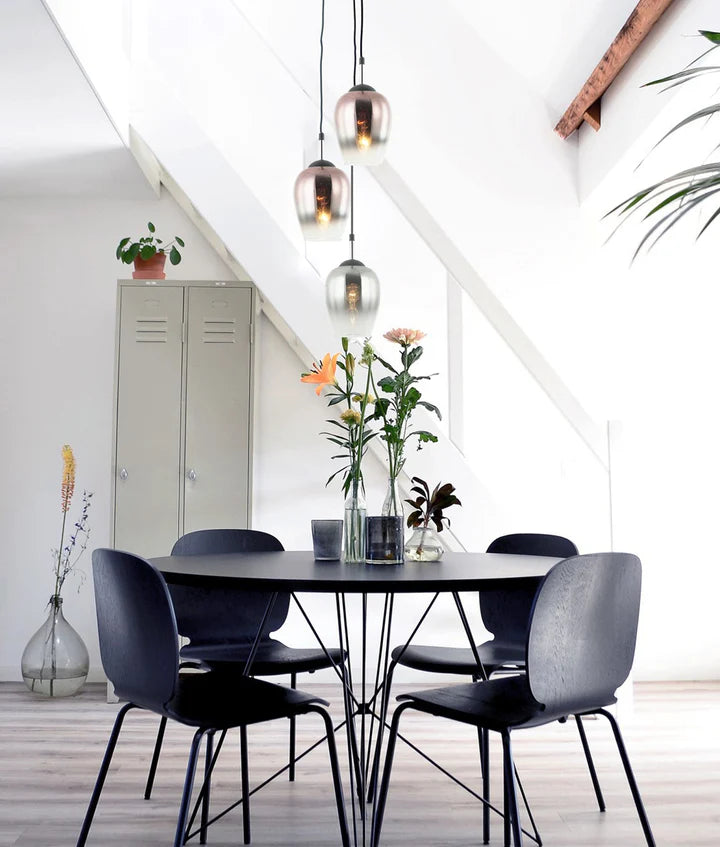 VINUM: Interior Wine Glass Shape Colour Fading Effect Glass Pendant Lights Pendant