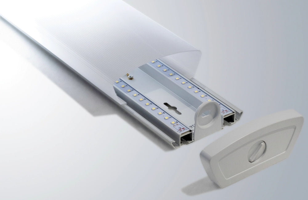 TELBIX ENCORE 18W LED BATTEN - 5000K Batten