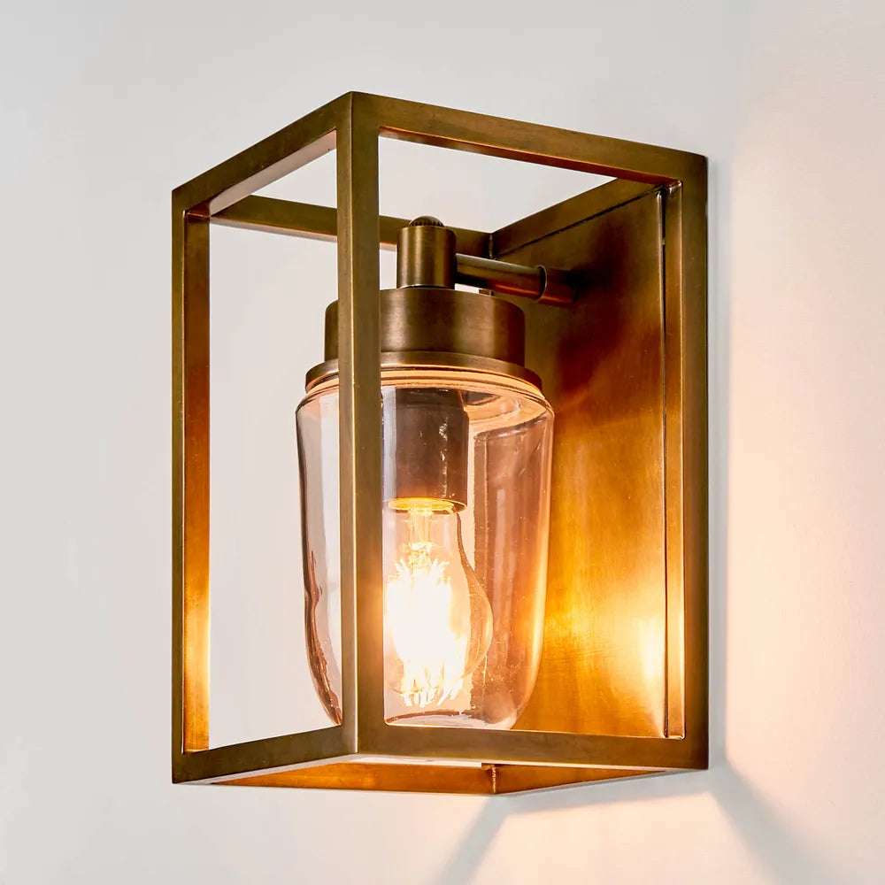 Wellington Outdoor Wall Light WALL LIGHT