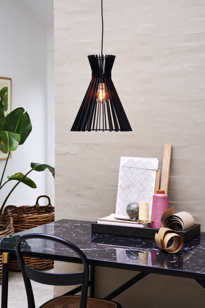 Groa 34 Pendant Black/Nature