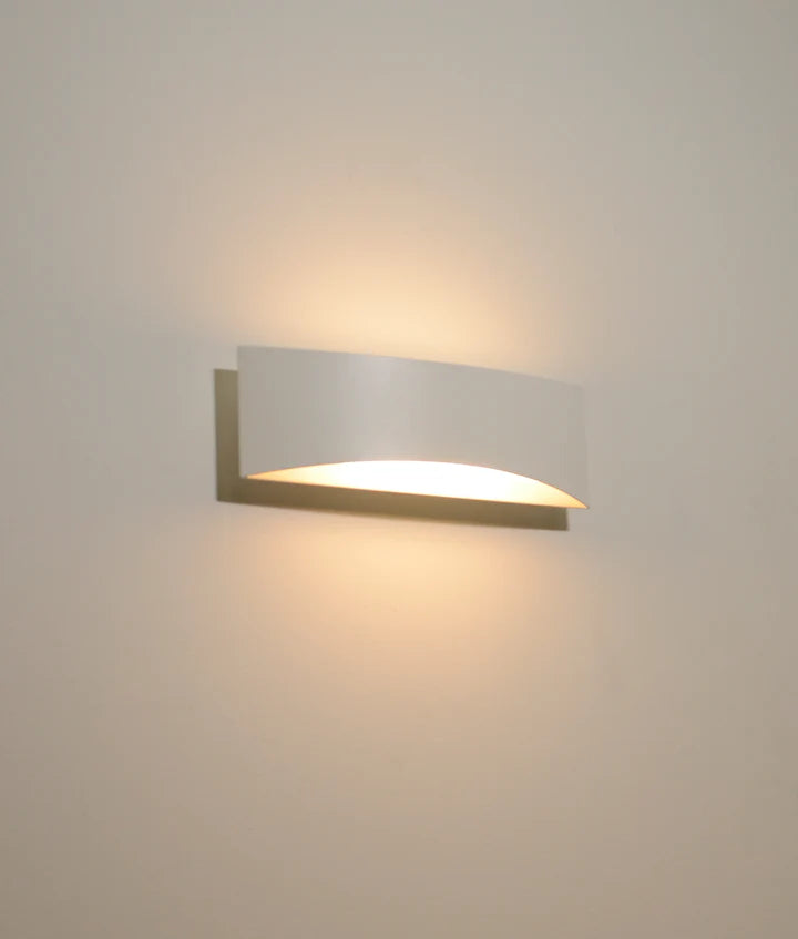 BRISTOL: City Series LED Tri-CCT Interior Curved Up/Down Dimmable Wall Light