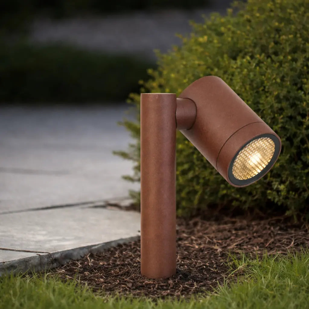 CLOVIS 24V MR16 EXTERIOR SPIKE LIGHT