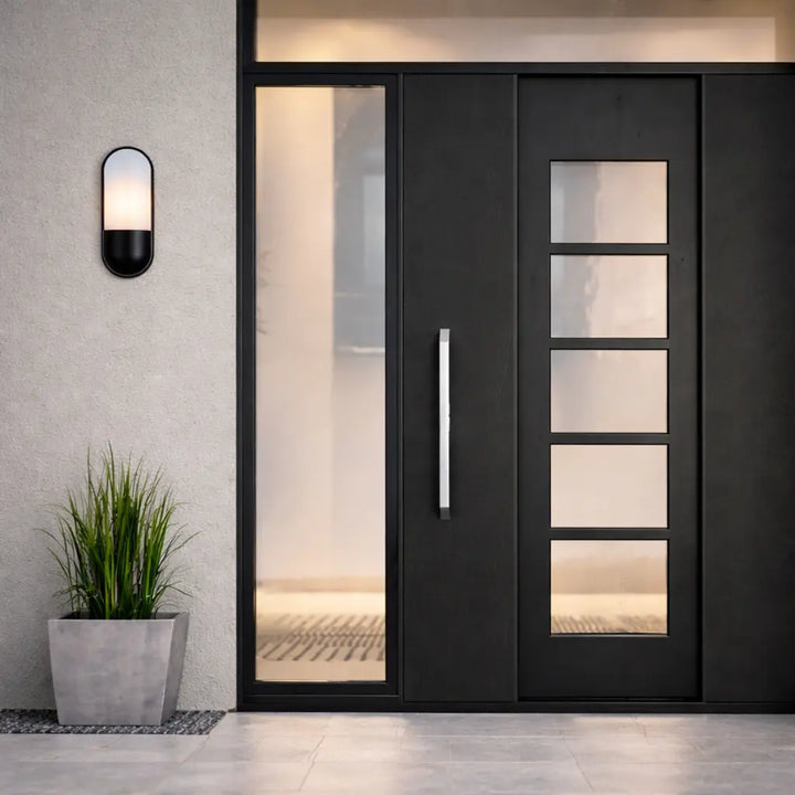 HULL EXTERIOR WALL LIGHT