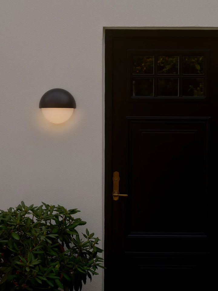 Scorpius Maxi Round Wall light Black WALL LIGHT