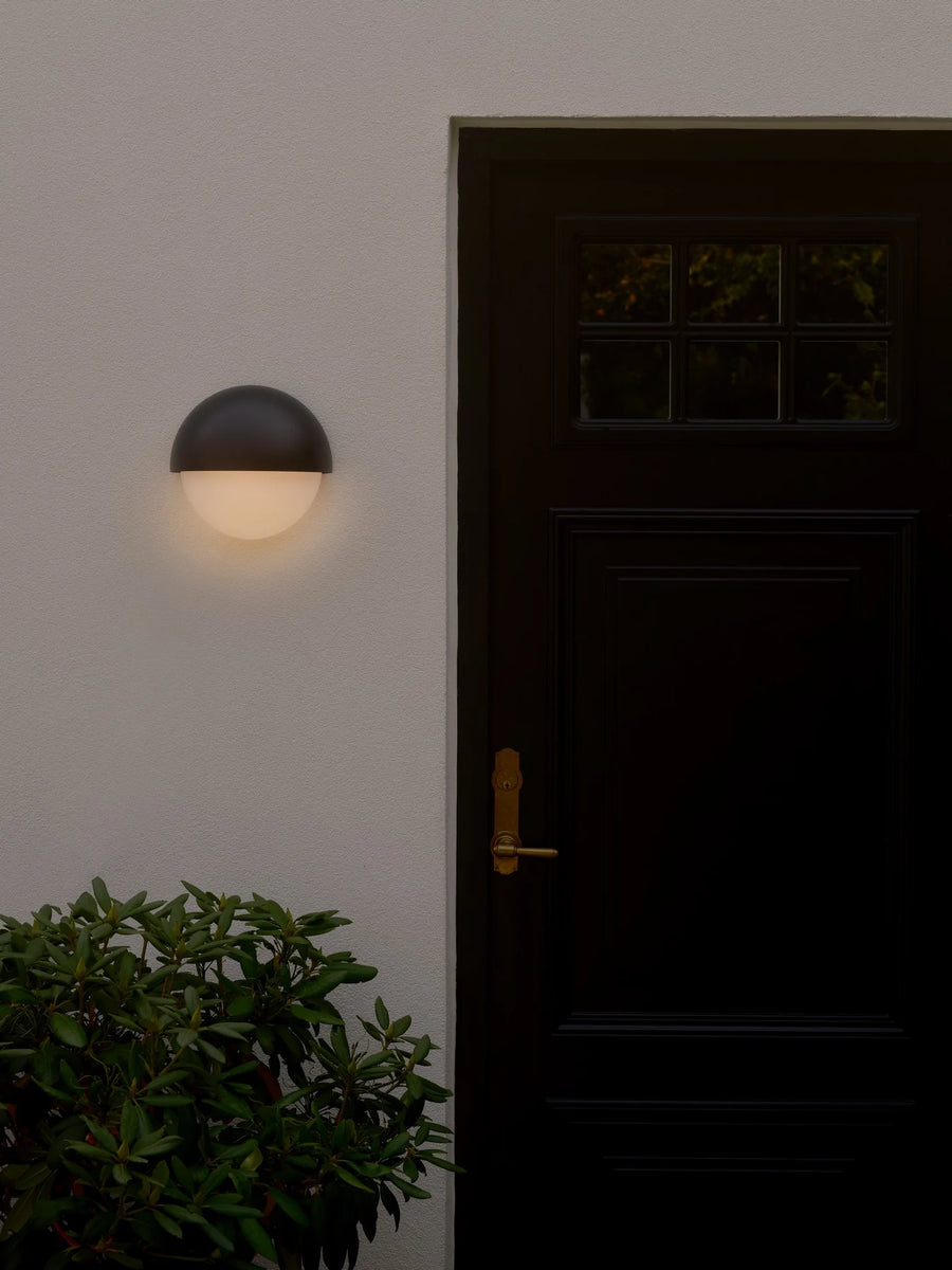 Scorpius Maxi Round Wall light Black WALL LIGHT