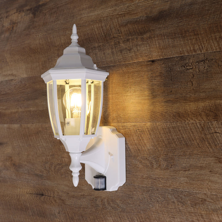 HIGHGATE SENSOR Outdoor Light with Motion Sensor Flood and Sensor light