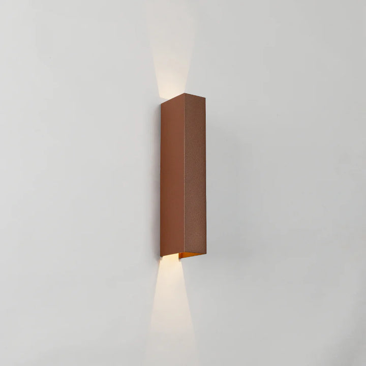 RYLAND EXTERIOR WALL LIGHT Rust WALL LIGHT