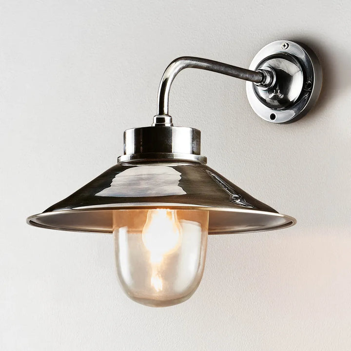 Sandhurst Outdoor Wall Light