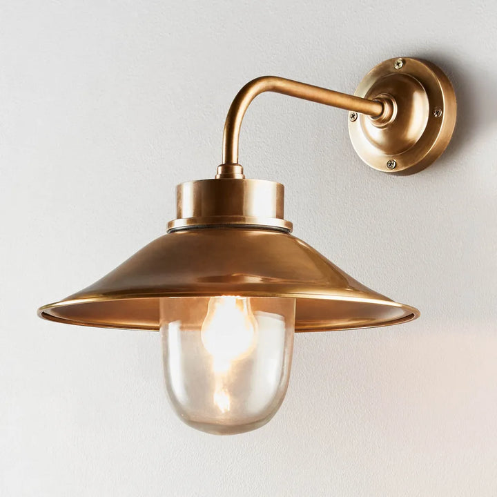 Sandhurst Outdoor Wall Light